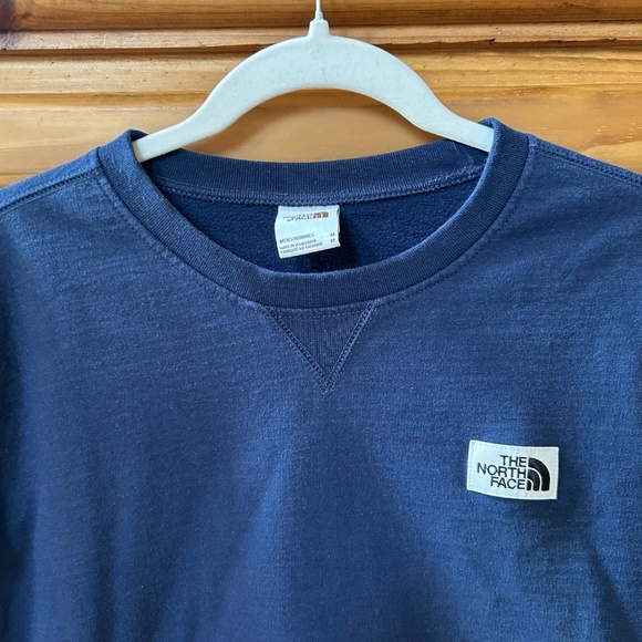 The North Face Navy Blue Sweatshirt Crewneck Pullover Mens Size Medium - Picture 5 of 5
